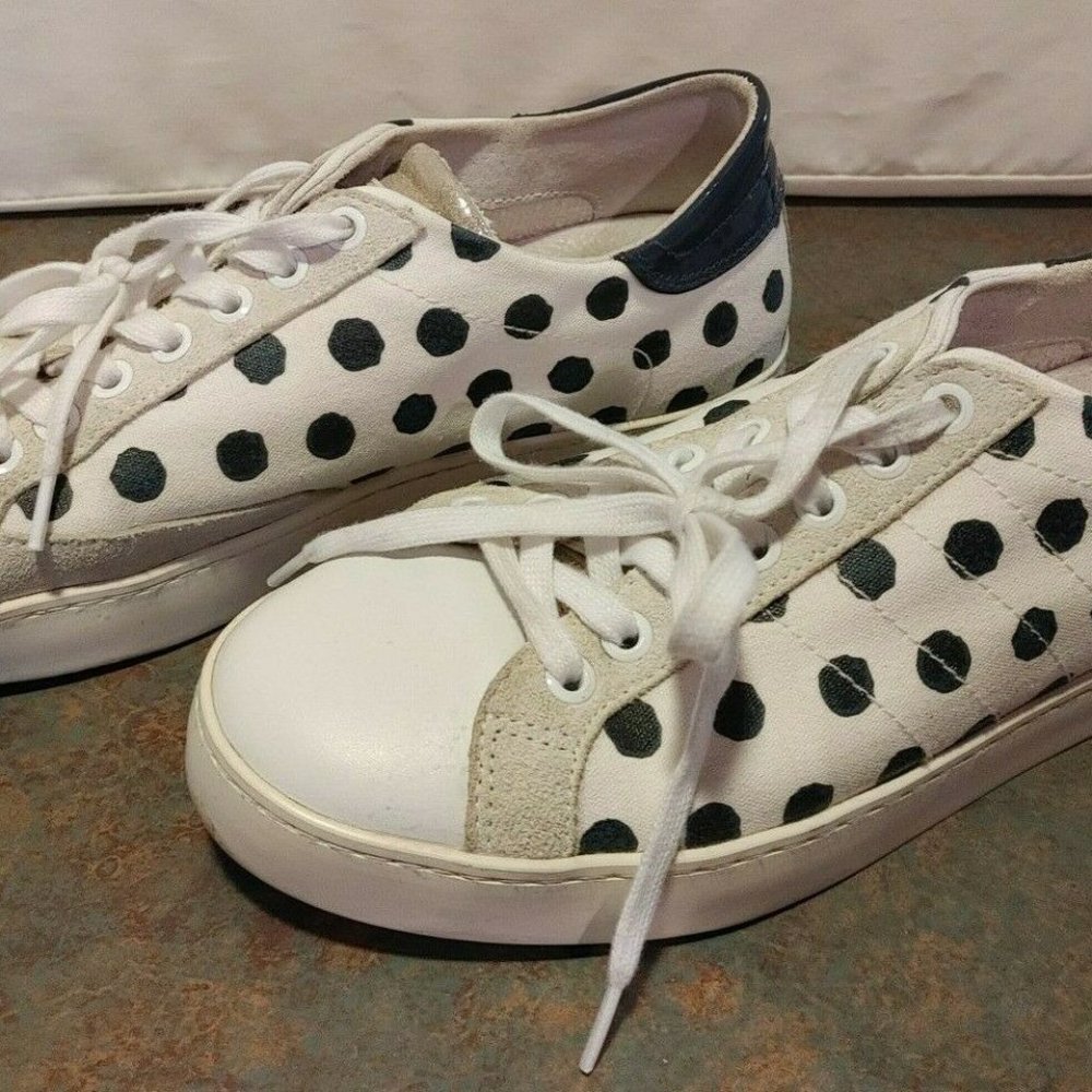 One Footwear Women Navy Blue Polka Dot Sneakers 8
